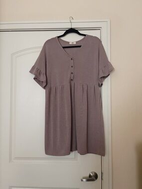 entro Taupe Knit Top with Black Trim